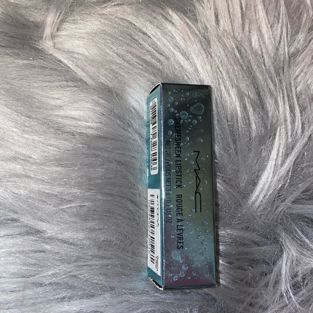 MAC COSMETICS LIPSTICK IN LOVE GODDESS